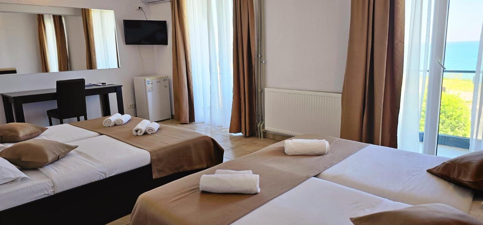 Hotel Cosmos Eforie Sud  Bagian luar foto